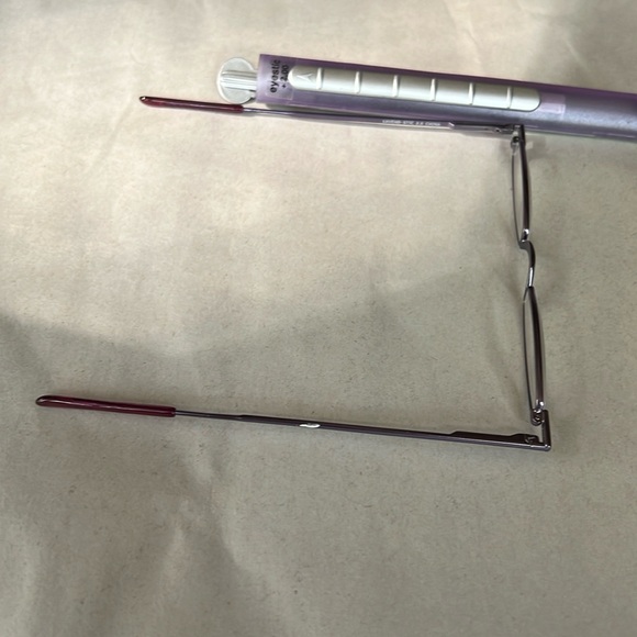 COPY - NEW. Eyestic Reading Glasses with case. 2.0 - Picture 5 of 5